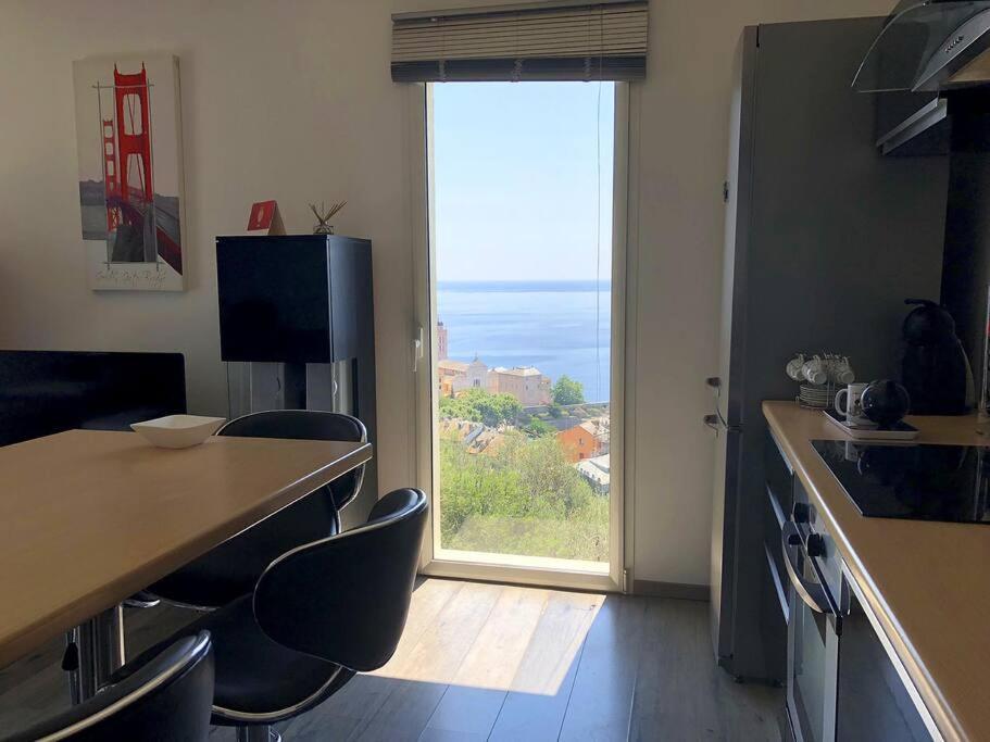 Appartement Vue Panoramique Sur La Mer Et La Citadelle De Bastia Bastia  Eksteriør bilde